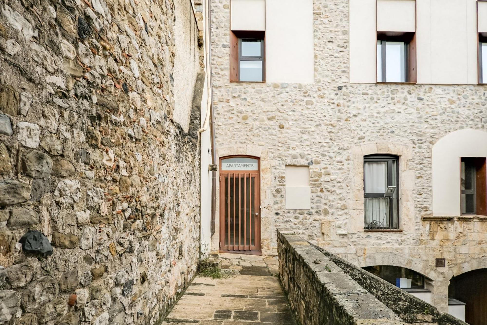 Can Cintet 21Nuevo Apartamento Moderno En Besalú Екстериор снимка