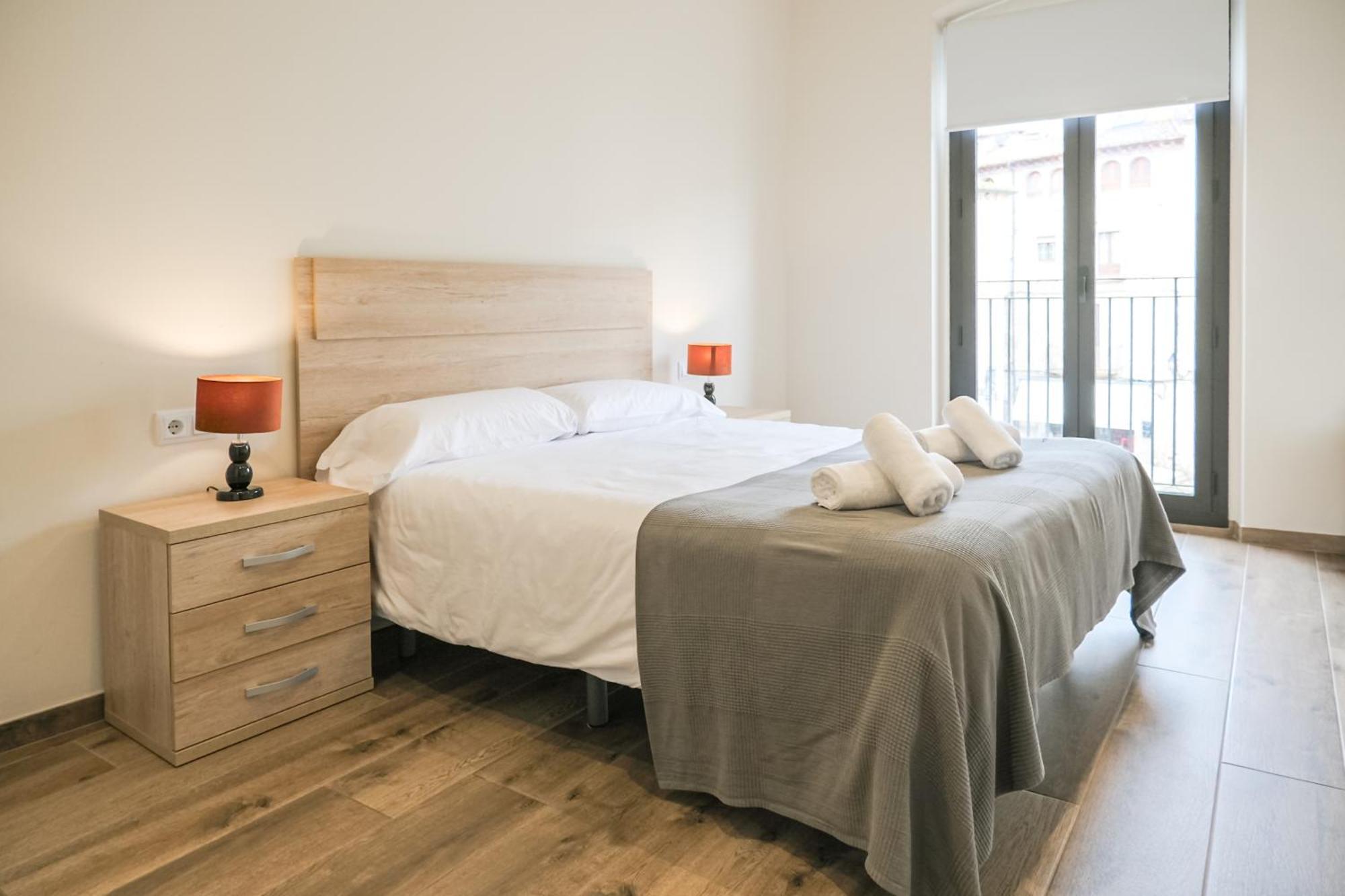 Can Cintet 21Nuevo Apartamento Moderno En Besalú Екстериор снимка