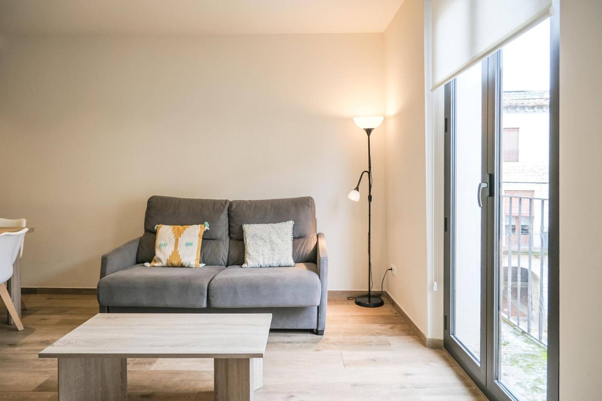 Can Cintet 21Nuevo Apartamento Moderno En Besalú Екстериор снимка